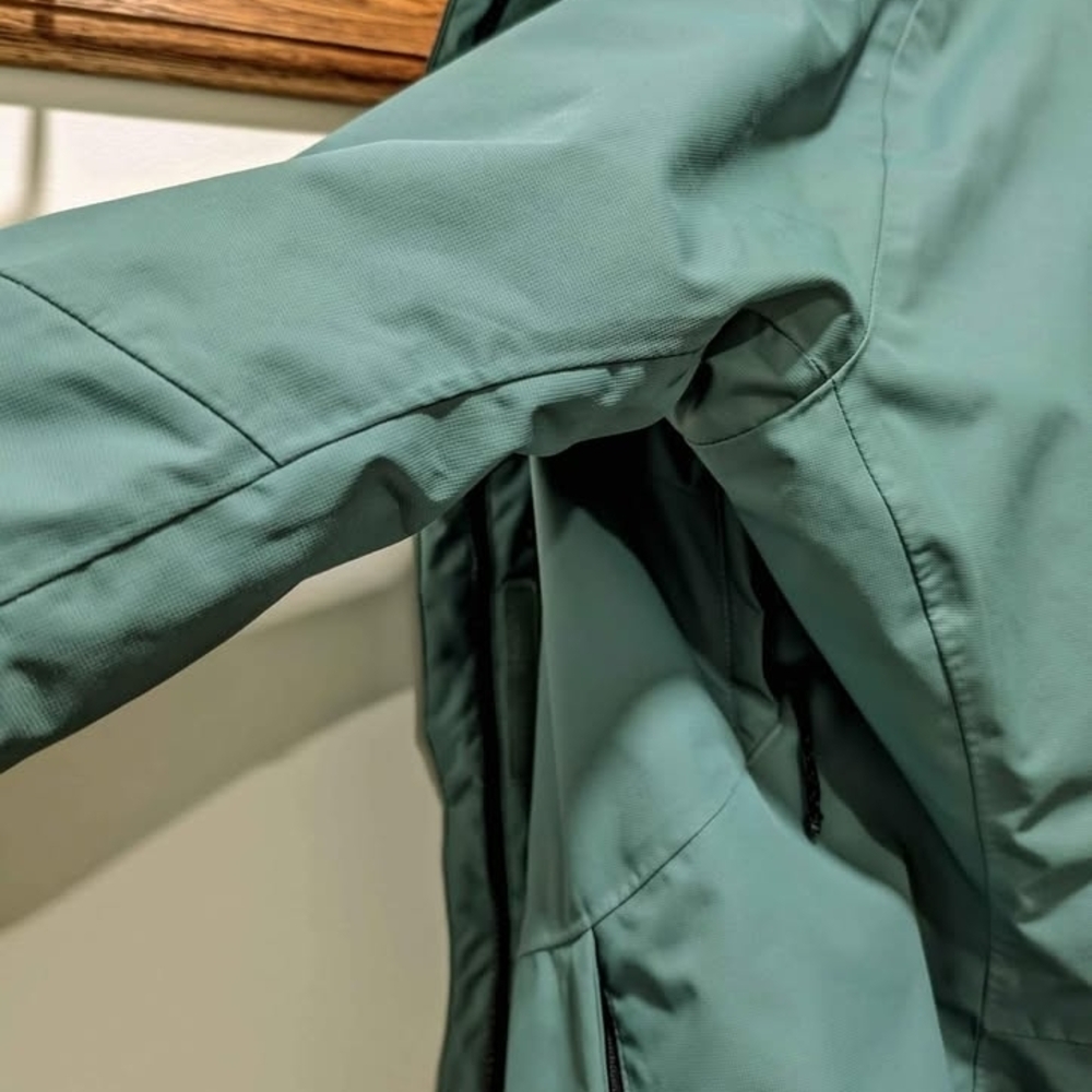 Mountain Hardwear Insulated Women's Jacket, S - Picture 3 of 7